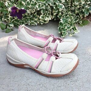 Easy Spirit Women's Sneakers in Cream and Pink